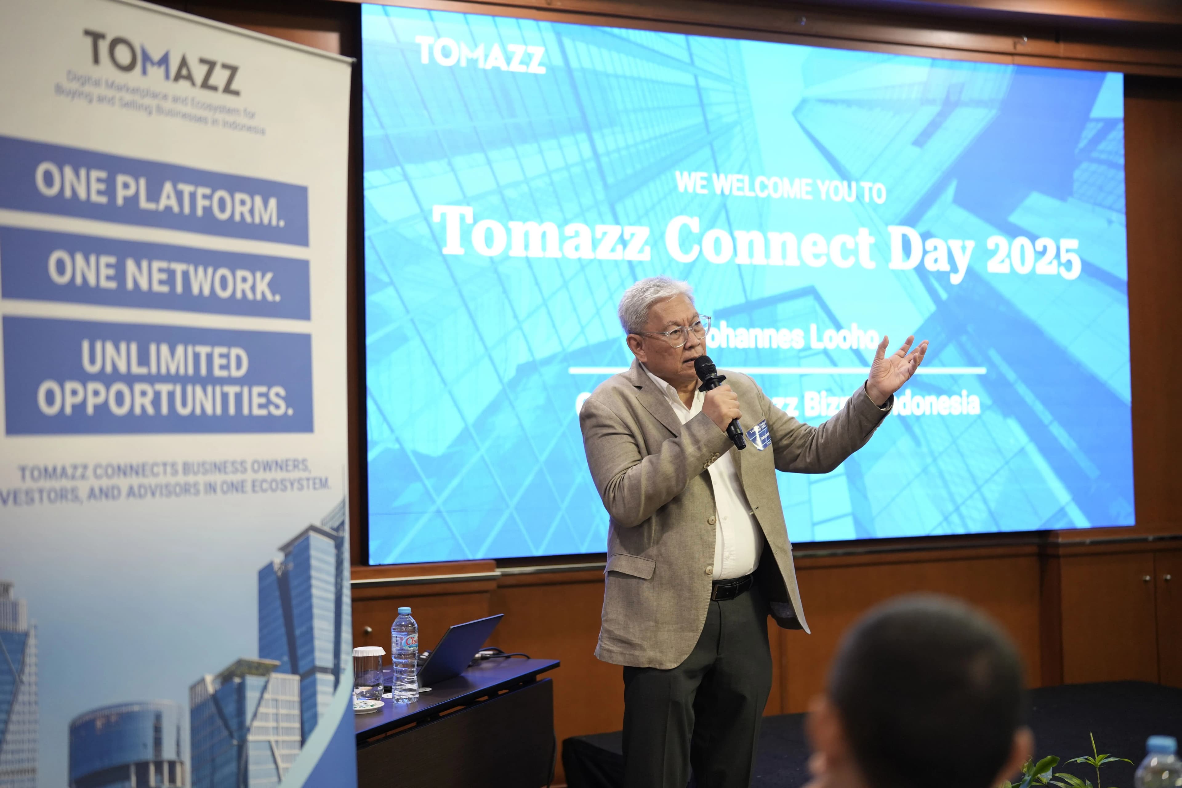 Banner artikel: Tomazz Connect Day 2025: Ketika Peluang Bisnis Berubah Menjadi Transaksi Nyata